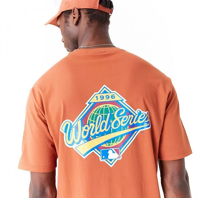 Camiseta New Era Naranja Hombre Camiseta New Era Naranja Hombre