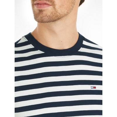 Camiseta Tommy Hilfiger... 2