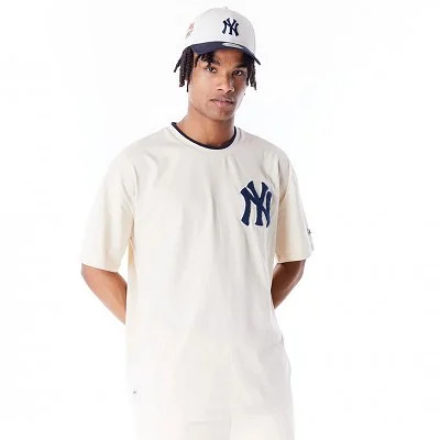 Camiseta New Era Hombre Beige