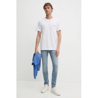 Camiseta Calvin Klein... 2