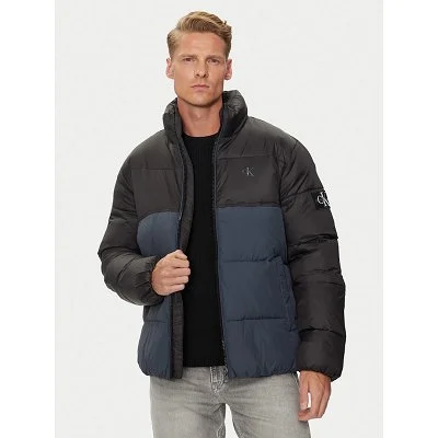 Chaqueta Calvin Klein Negra...