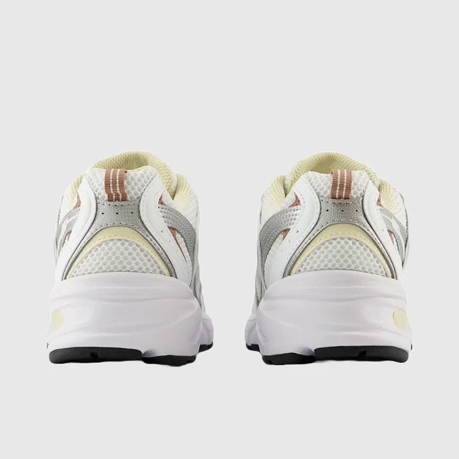 Zapatillas New Balance Blancas Grises... Zapatillas New Balance Blancas Grises...