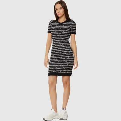 Vestido Tommy Hilfiger... 2
