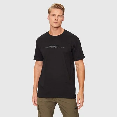 Camiseta Calvin Klein Negra...