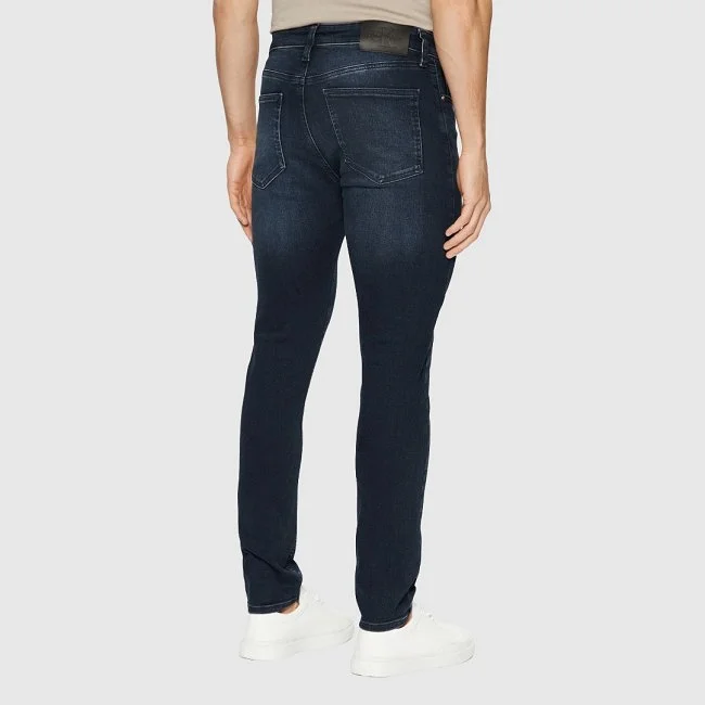 Pantalón Vaquero Calvin Klein Negro... Pantalón Vaquero Calvin Klein Negro...
