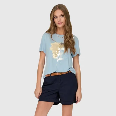 Camiseta Only Azul claro...