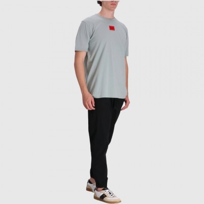 Camiseta Hugo Gris Logo... 2