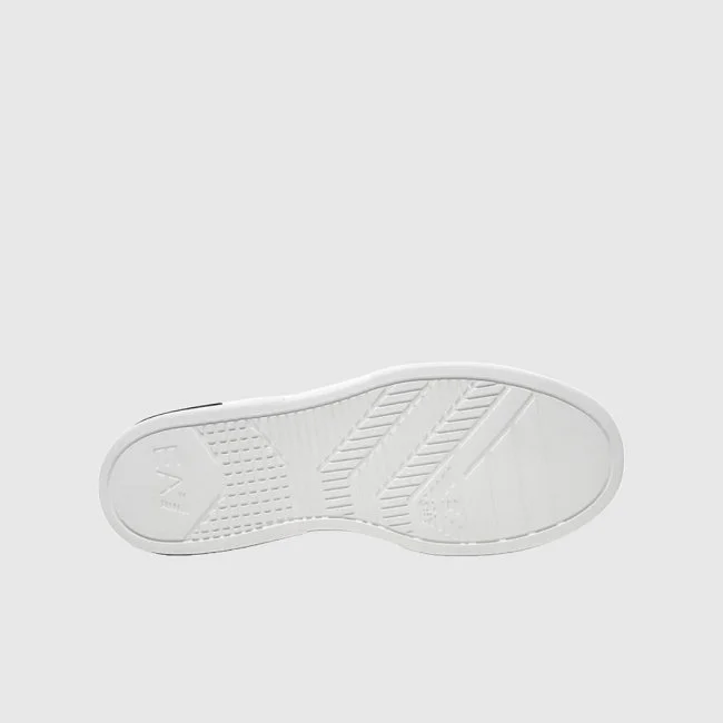 Zapatillas Armani Blancas y Negras...