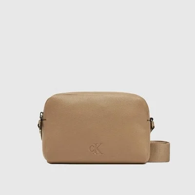 Bolso Calvin Klein Marrón...