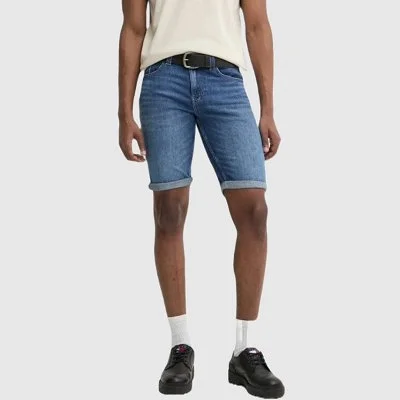 Pantalón corto vaquero...