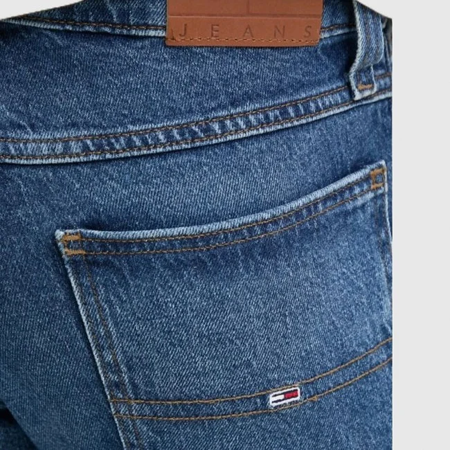 Pantalón corto vaquero Calvin Klein...