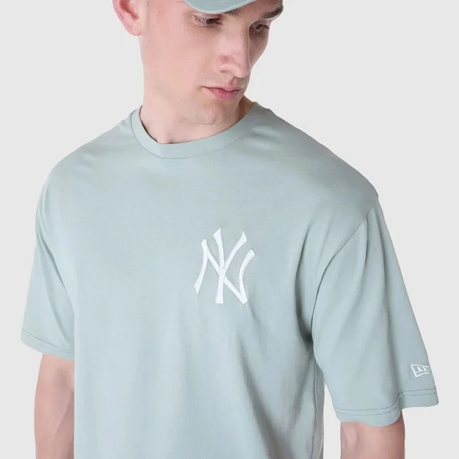 Camiseta New Era Celeste Hombre Camiseta New Era Celeste Hombre