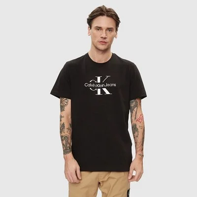 Camiseta Calvin Klein Negra...