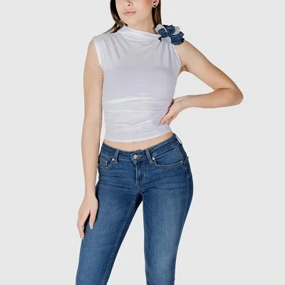 Camiseta Guess Blanca Mujer...