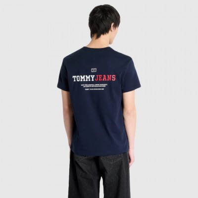 Camiseta Tommy Hilfiger... 2