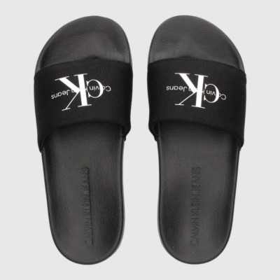 Chanclas Calvin Klein... 2