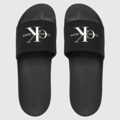 Chanclas Calvin Klein... 2