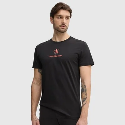 Camiseta Calvin Klein Negra...