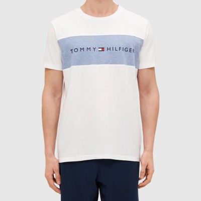 Camiseta Tommy Hilfiger...