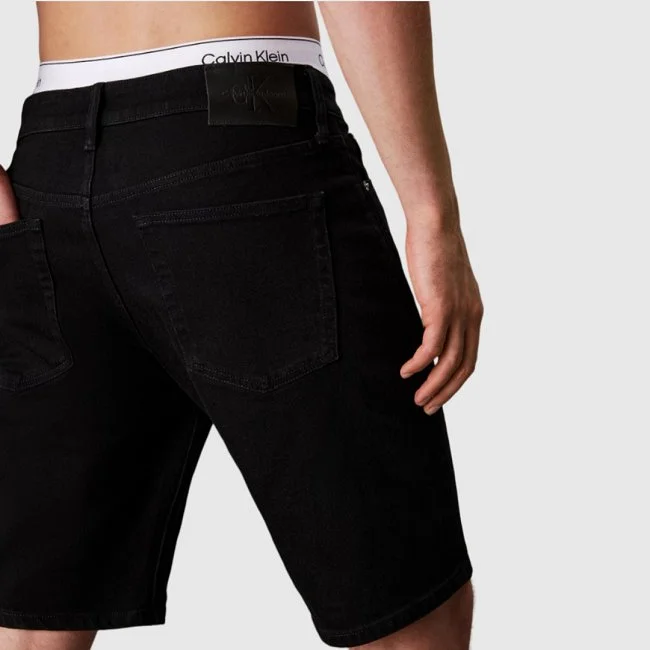 Pantalón Corto Vaquero Calvin Klein...