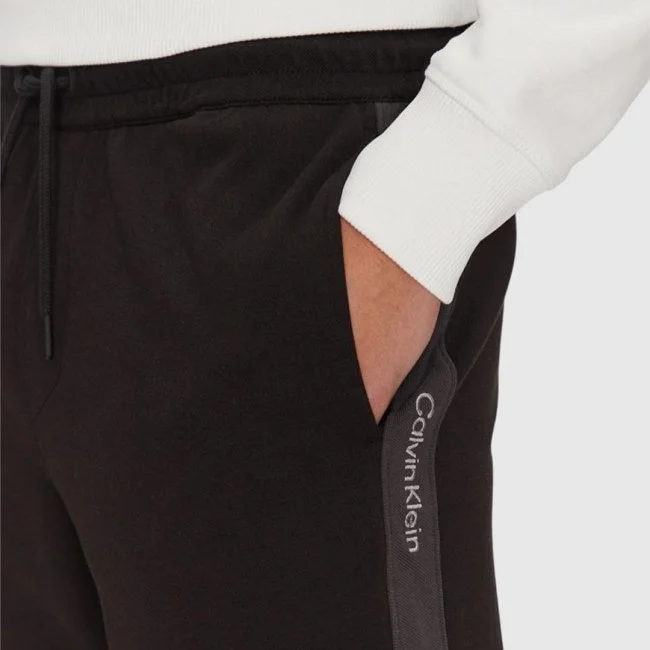 Pantalón Corto Calvin Klein Negro Hombre