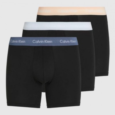 Calzoncillos Calvin Klein...