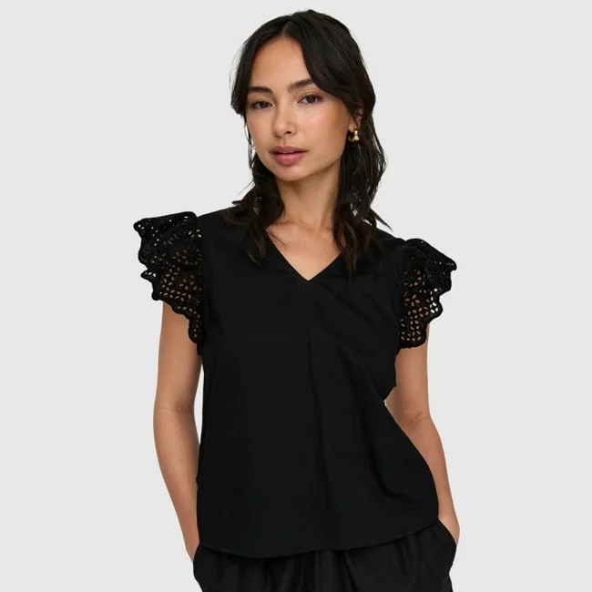 Camiseta ONLY Negra Mujer Manga Encaje