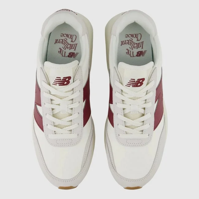 Zapatillas New Balance U370 Blancas y...