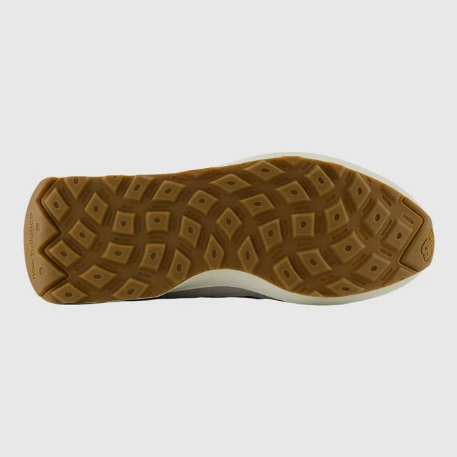 Zapatillas New Balance U370 Blancas y...