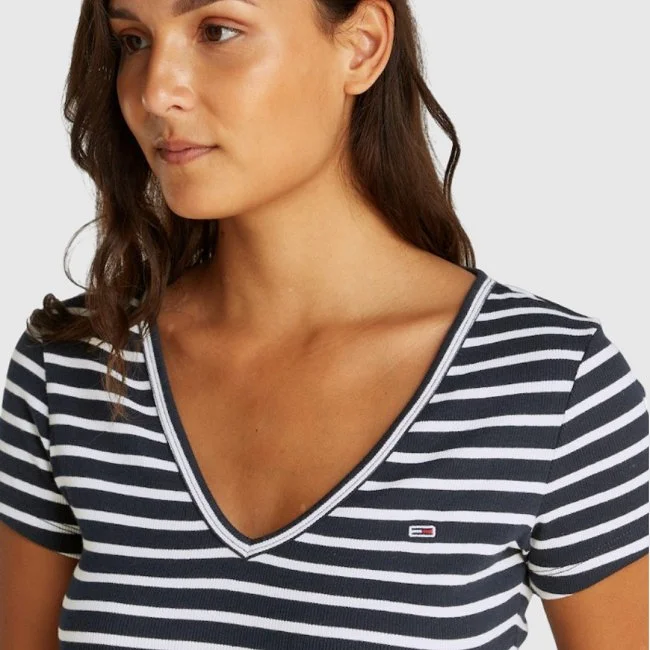 Camiseta Tommy Hilfiger Azul y Blanca...