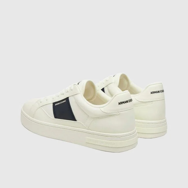 Zapatillas Armani Exchange Beiges y... Zapatillas Armani Exchange Beiges y...