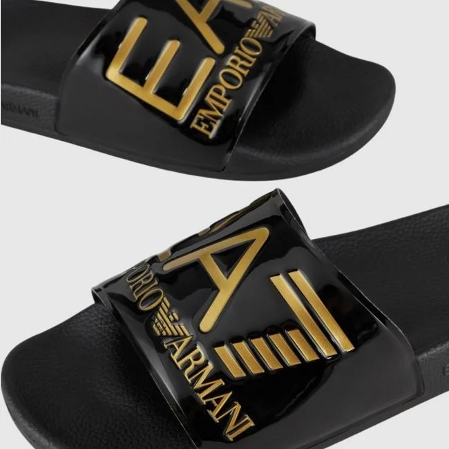 Chanclas Armani Negras y Doradas Hombre Chanclas Armani Negras y Doradas Hombre