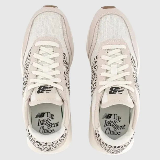 Zapatillas New Balance U370 Beige y...