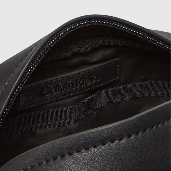 Bandolera Calvin Klein Negra Hombre