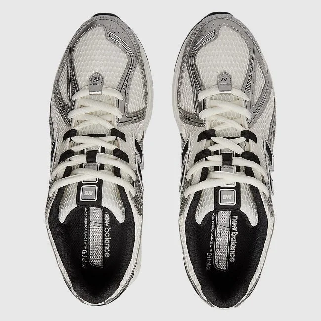 Zapatillas New Balance M1906R Blancas...