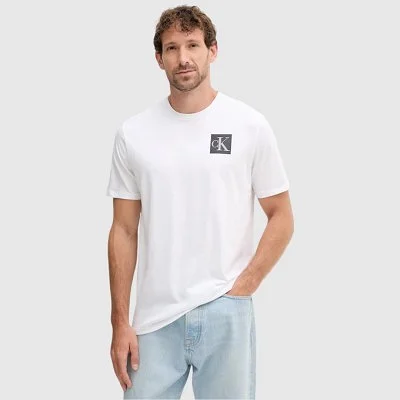 Camiseta Calvin Klein...
