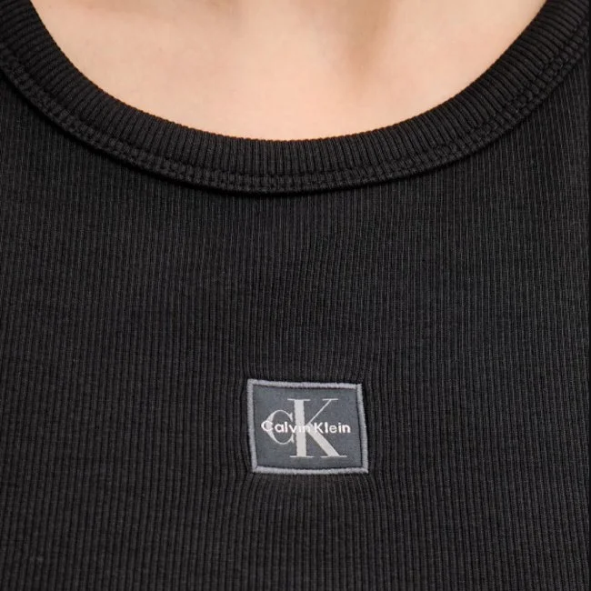 Camiseta Calvin Klein Negra Mujer