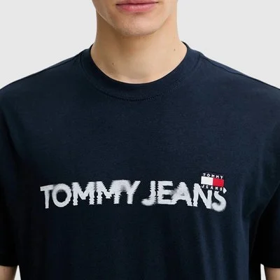 Camiseta Tommy Hilfiger... 2