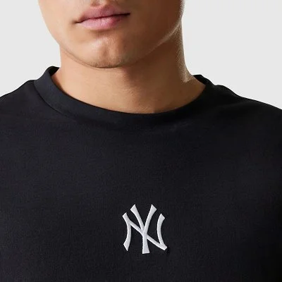 Camiseta New Era Negra Hombre 2