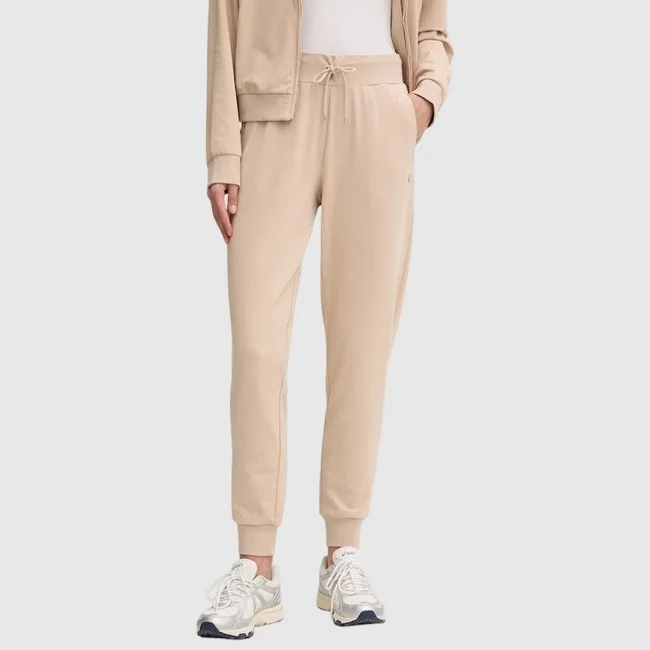 Chándal Armani Beige Mujer