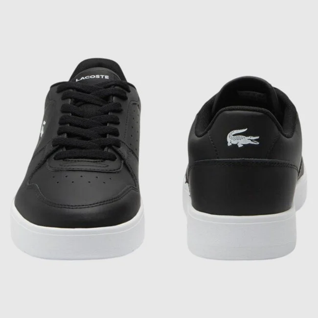 Zapatillas Lacoste Negras y Blancas...