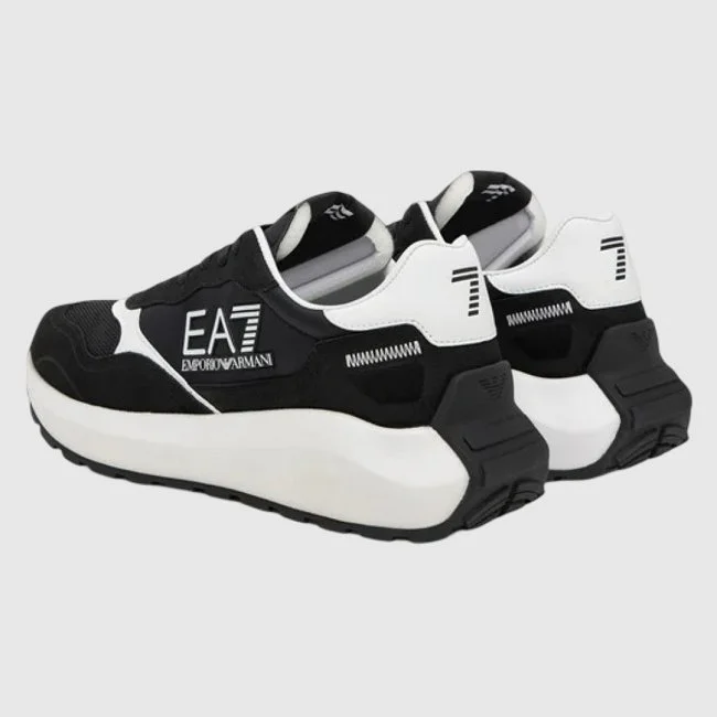 Zapatillas Armani Negras y Blancas...