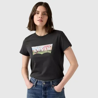 Camiseta Levi's Negra Mujer 2