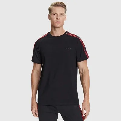 Camiseta Hugo Negra y Roja...