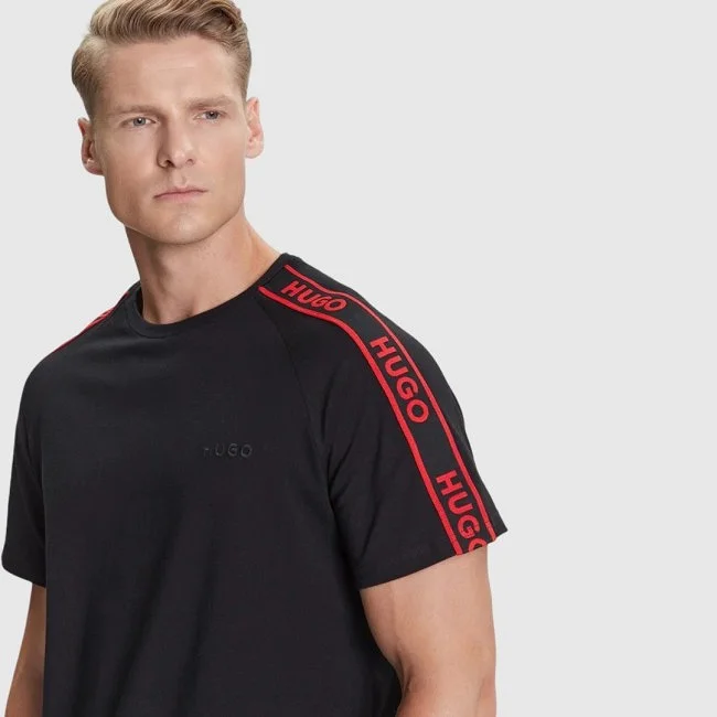Camiseta Hugo Negra y Roja Hombre