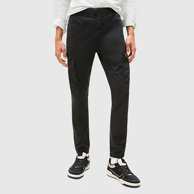 Pantalón Tommy Hilfiger...