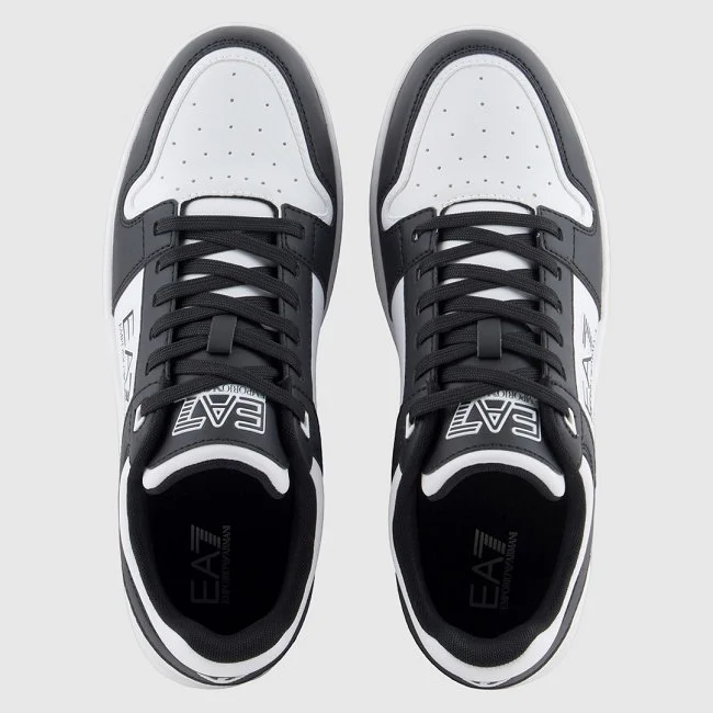 Zapatillas Armani Blancas y Negras...