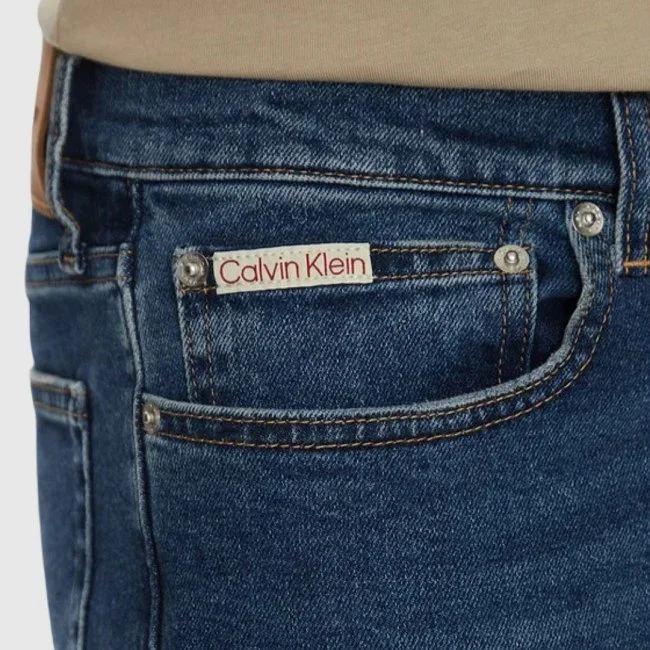 Pantalón Corto Vaquero Calvin Klein...