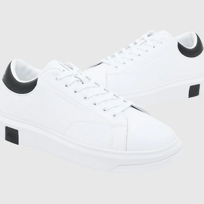Zapatillas Armani Exchange Blancas y...