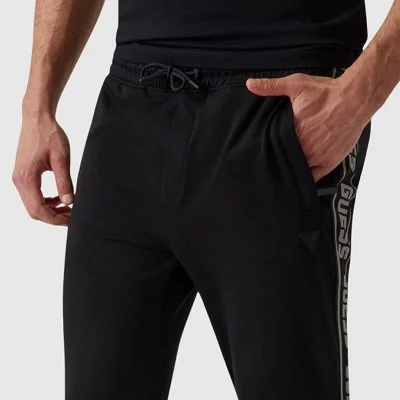 Pantalon Guess Negro Hombre 2